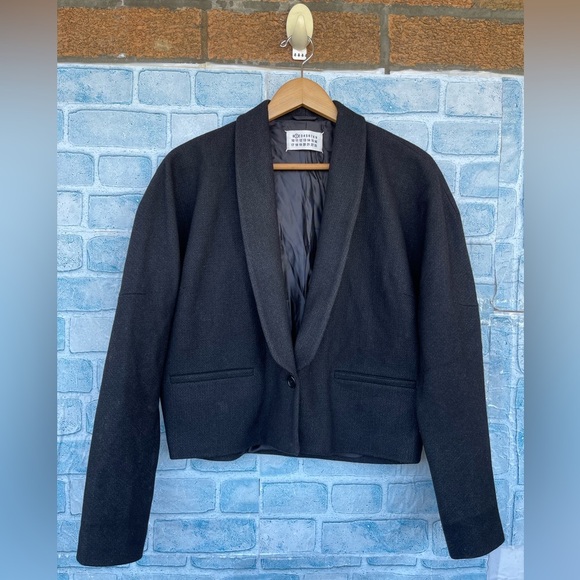 Maison Martin Margiela Jackets & Blazers - Maison Martin Margiela Black Cropped jacket- Line 1 (Artisanal Collection) M
